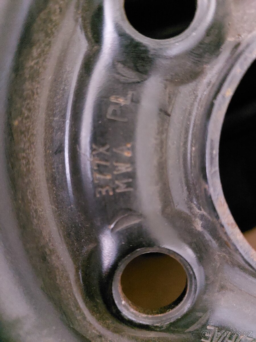 Zimní pneu Hankook 195/60/16/6Jx16H2 ET35 - 12