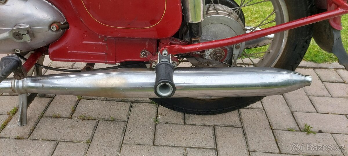 JAWA 250/353 1961 + PAV 40 zapsáno v TP - 12