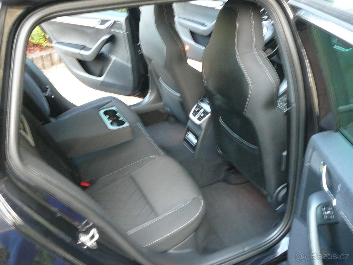 ŠKODA OCTAVIA RS 3 2.0 TDI 135KW DSG+F1 FULLLED NAV WEBASTO - 12