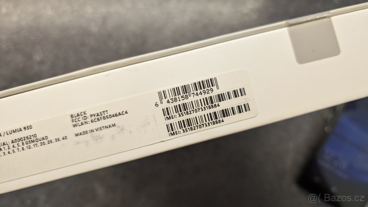 Microsoft Lumia 950 černá - 12