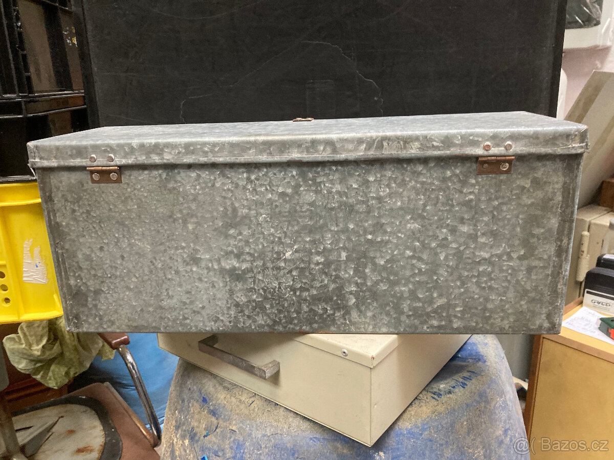 Box plechový, pokladnička, schránka kovová 500 kč - 12