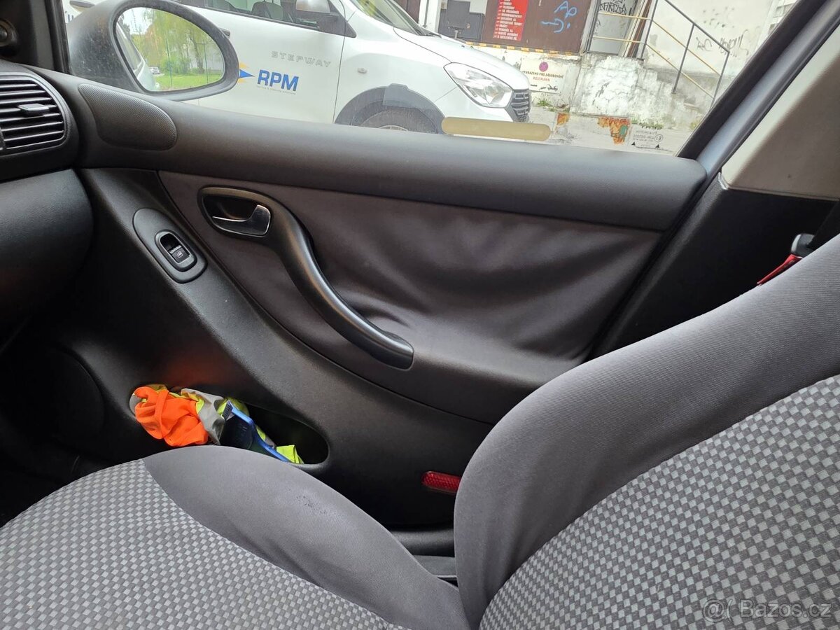 Seat Leon 1.4 55kw - 12