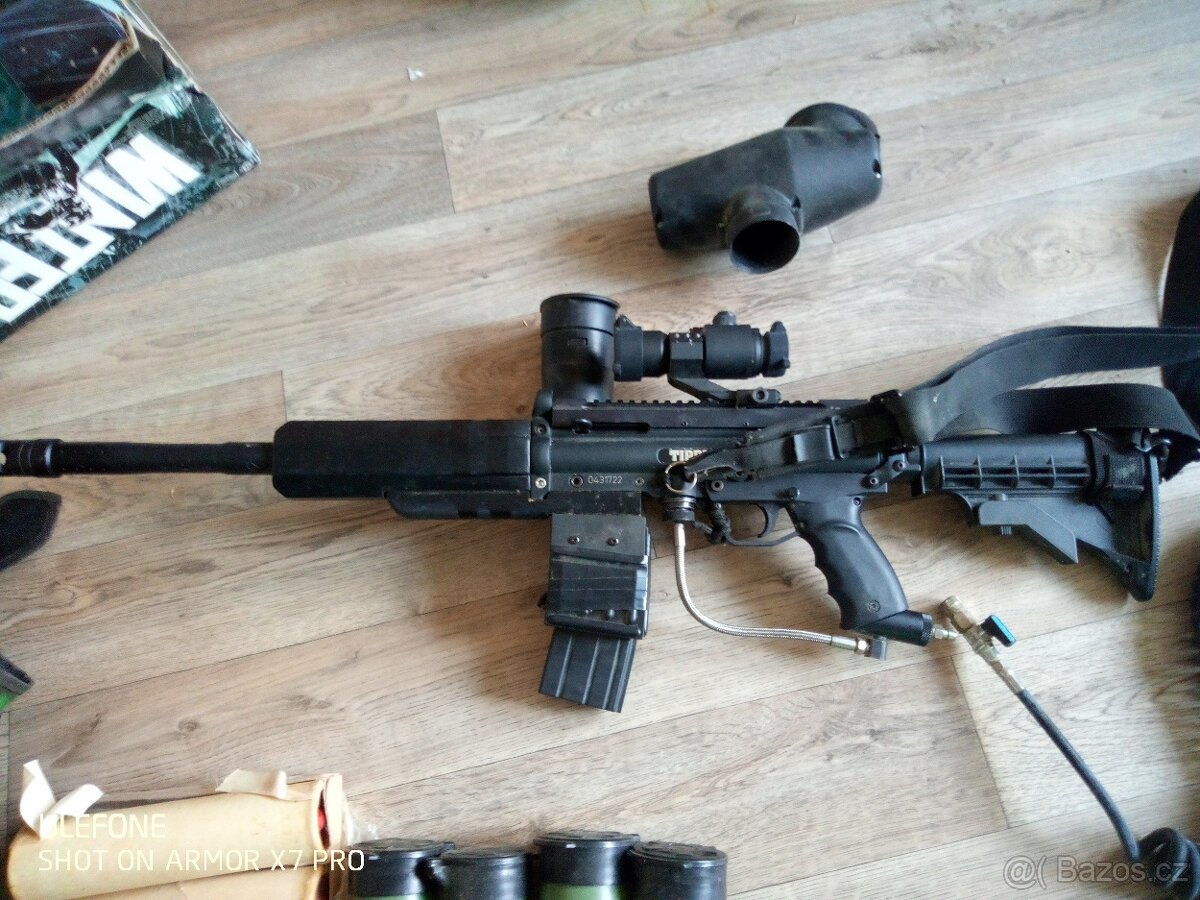 Paintball zbran s vybavením - 12