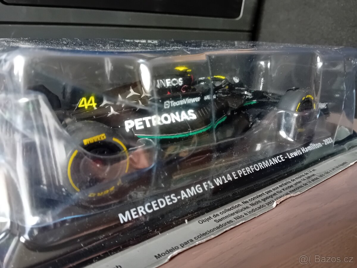 Formule 1 1:24 Premium Collectibles - 12