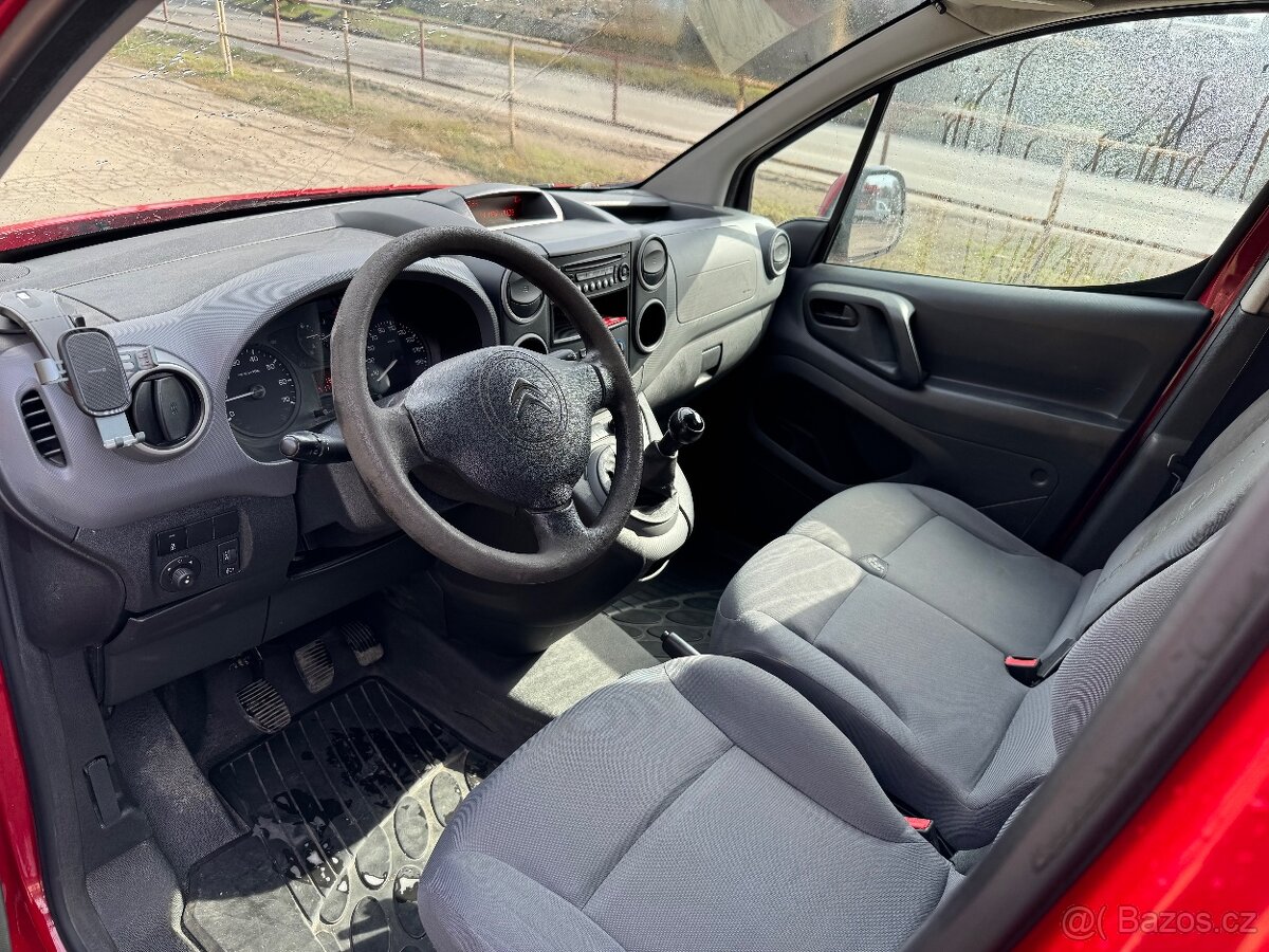Citroen Berlingo pickup - 12