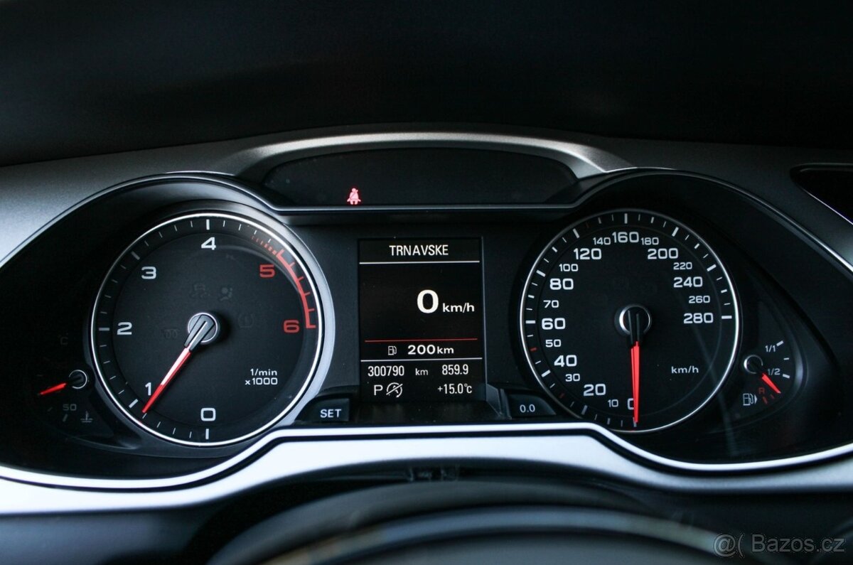 Audi A4 Avant 2.0 TDI 110KW S-Line A/T - 12