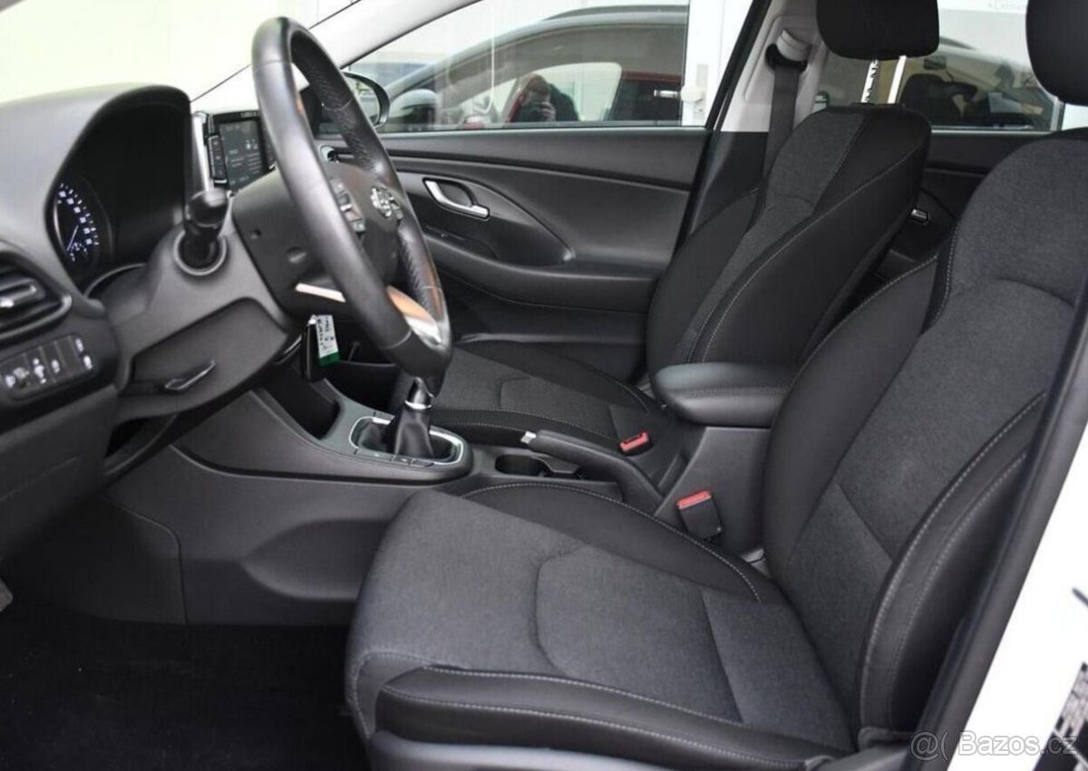Hyundai i30 1.6CRDi TAŽNÉ 1M ČR - 12