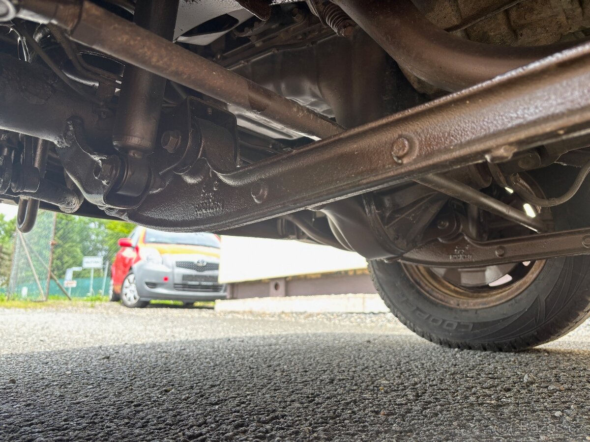 Suzuki Jimny 4x4 - rok2008,najeto101578KM,1.3benzín,62kw - 12