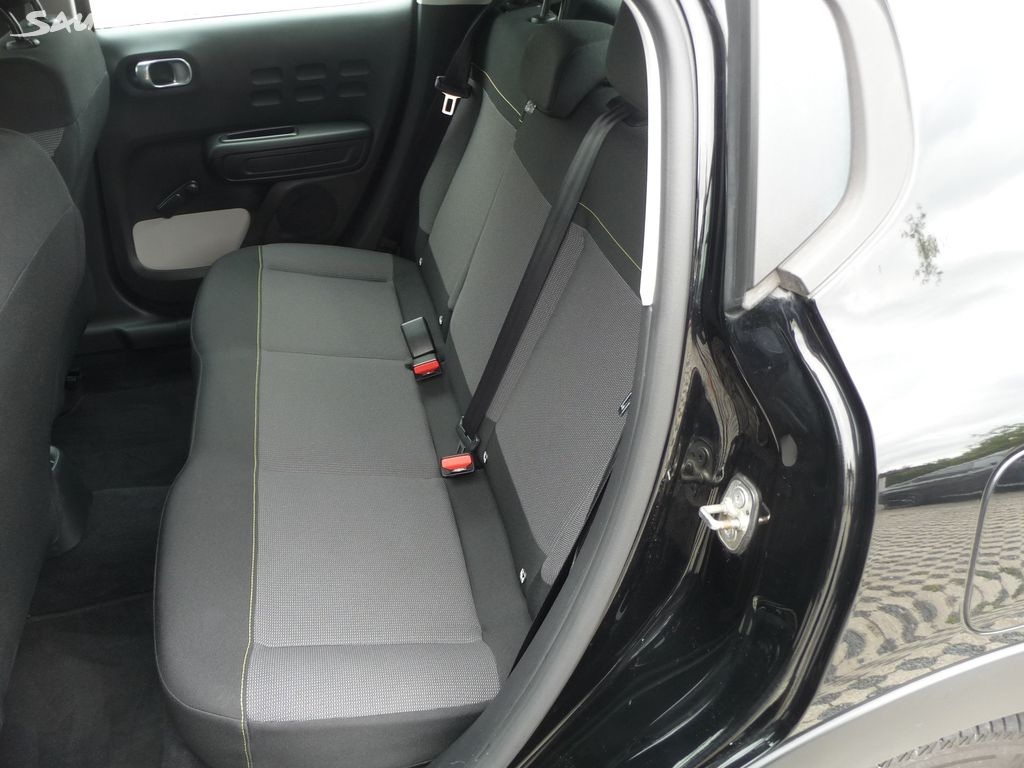 Citroen C3 1.2i Purotech Supreme po 1.majiteli - 12