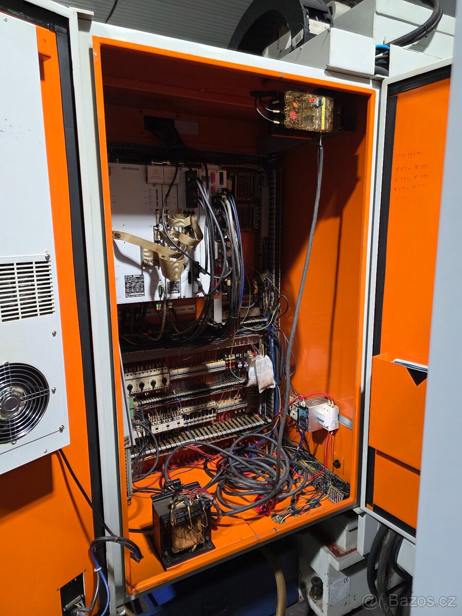 Prodám centrum CNC Pinnacle 810 VMC 2005 - 12