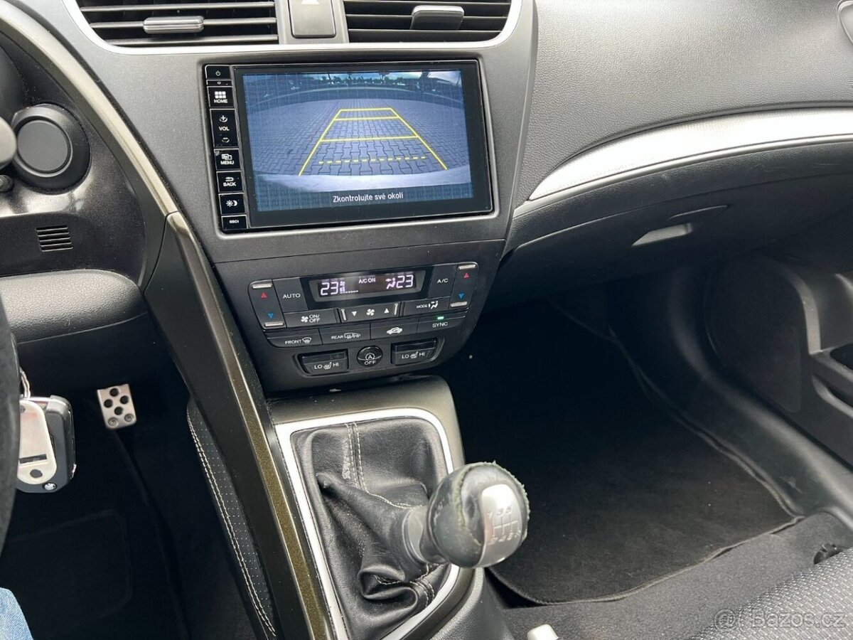Honda Civic IX facelift 1.8 i-VTEC 104kw koup. ČR - 12