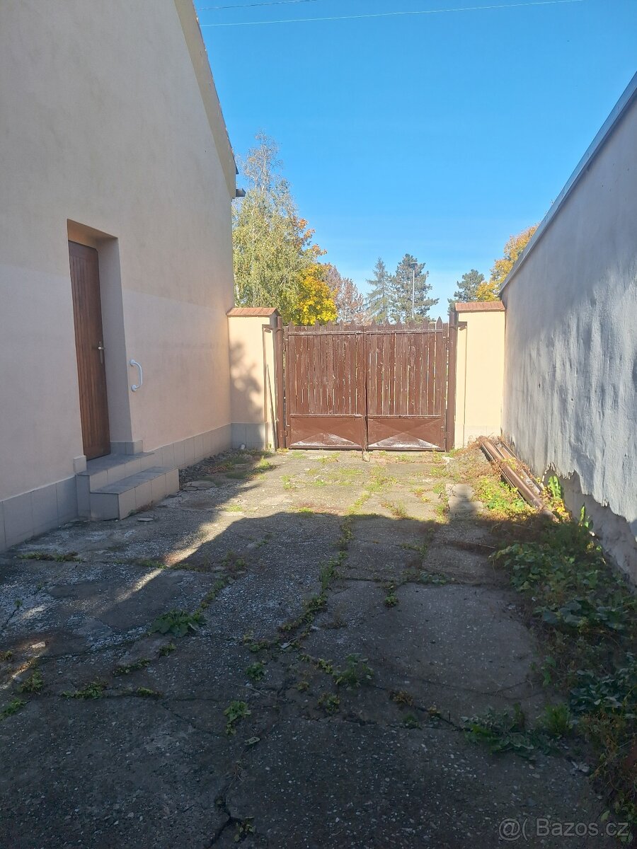 Prodej RD Veselí nad Moravou - 12