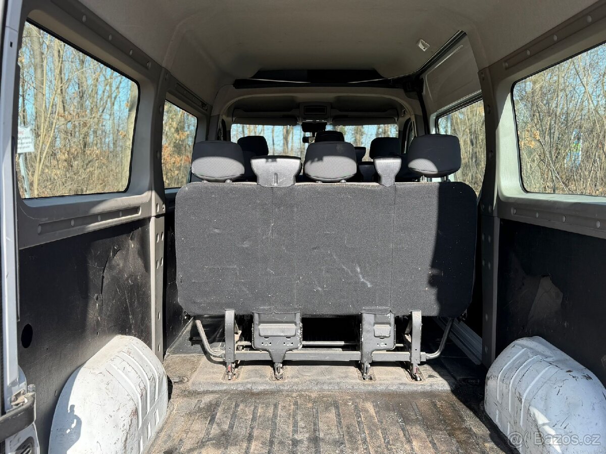 Renault Master 2.3Dci 9 místné - 12