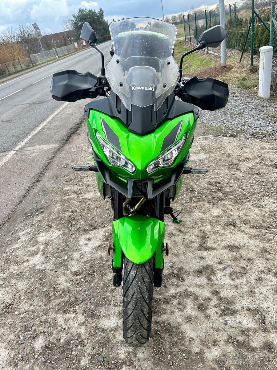Kawasaki Versys 650 - 12