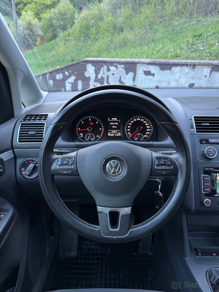 Volkswagen Touran 1.6 TDI 77kw Life, Light & Park Assist - 12