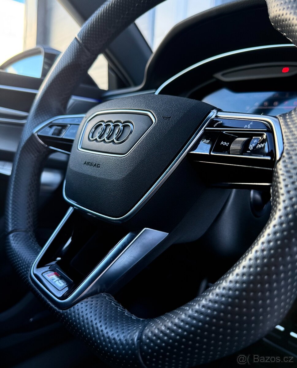 Audi RS7 4.0 V8 TFSI quattro - 12