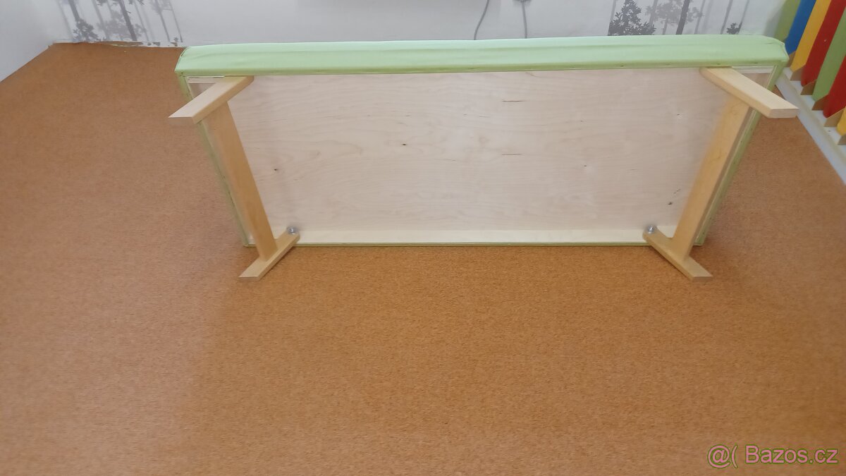 Prodáme dětský nábytek, zařízení školky - 12