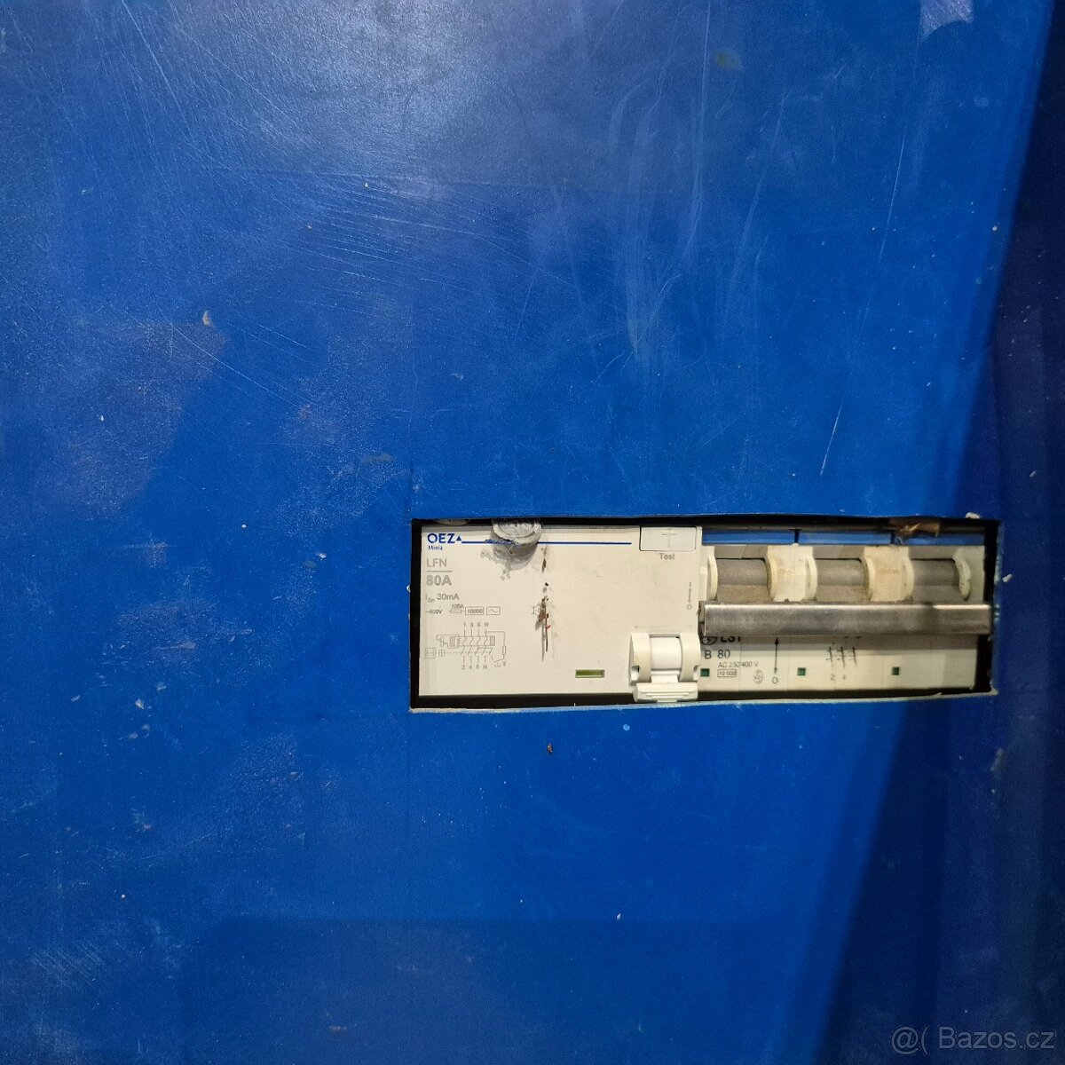 prodám stavební rozvaděč -D- - 12