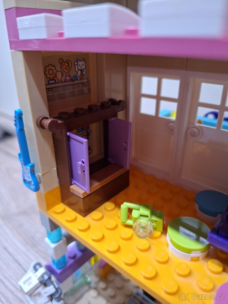 Lego® Friends Dům přátelství - 12