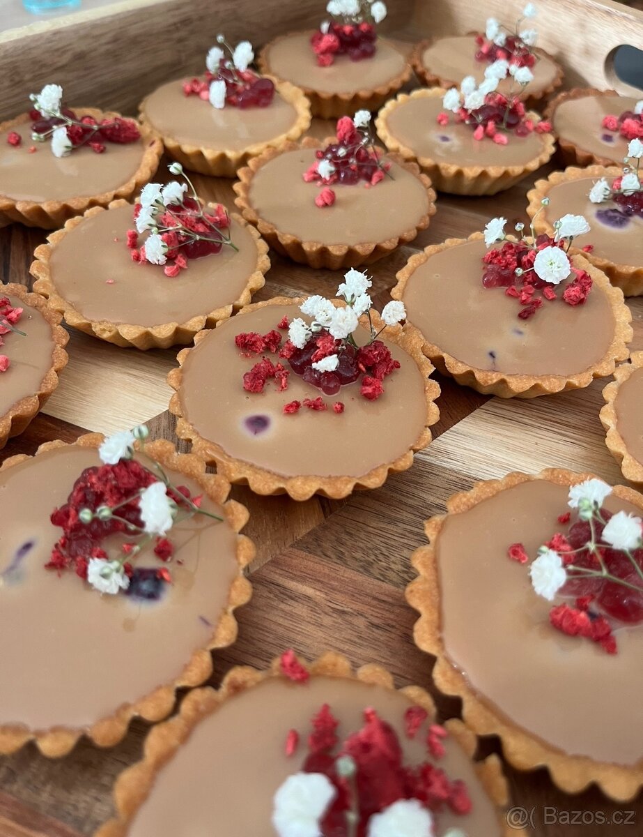 Narozeninové dorty, svatební dort, svatební koláčky, sweetb - 12