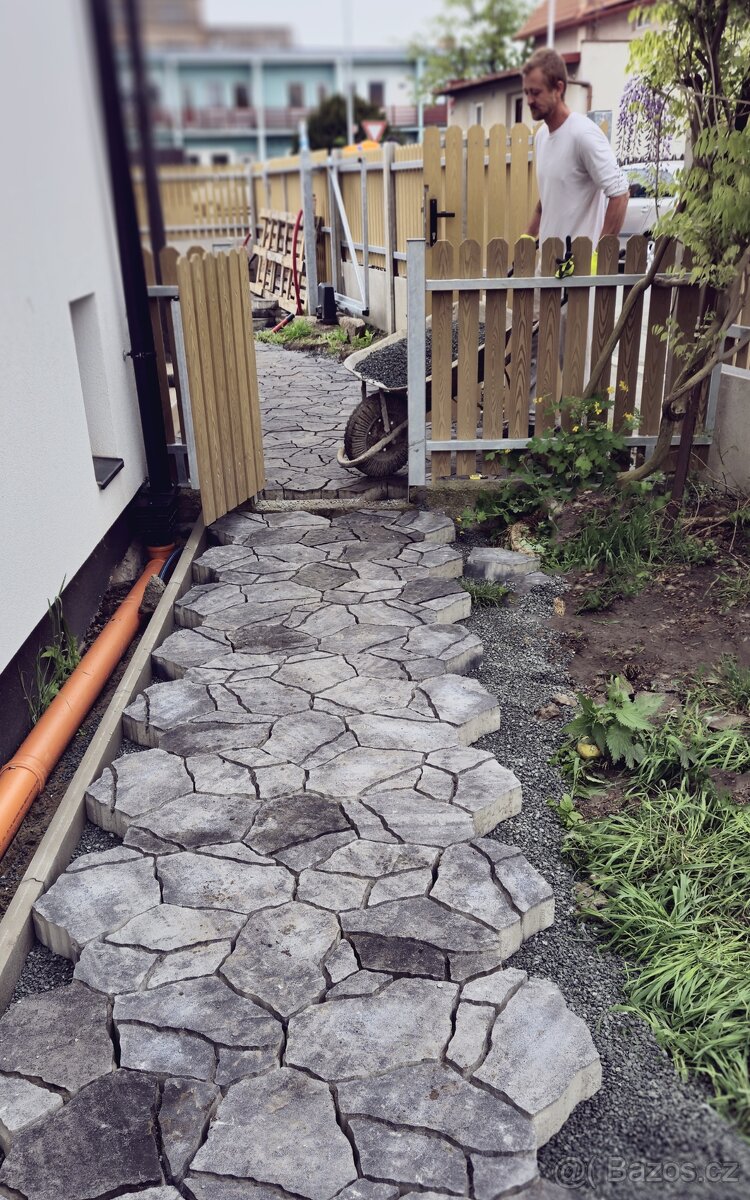 Nabírame nové zakázky jeste do konce roku. - 12