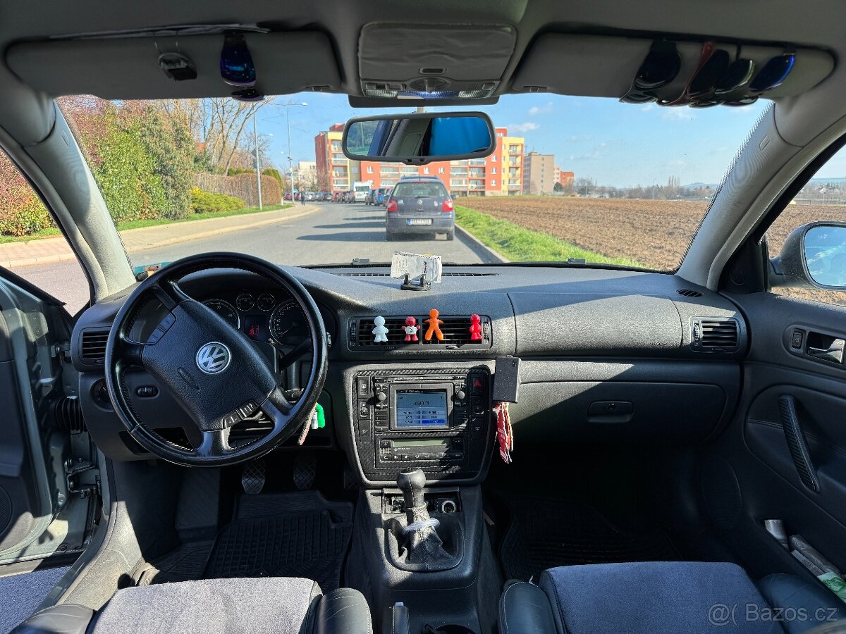 Volkswagen Passat B5.5 2.0 TDi Highline - 12