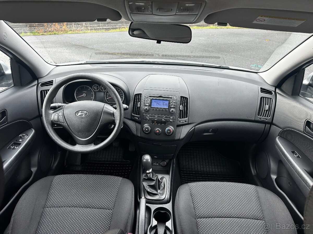 HYUNDAI i30 CW, 1.6 CRDi, r.v. 2011 - 12