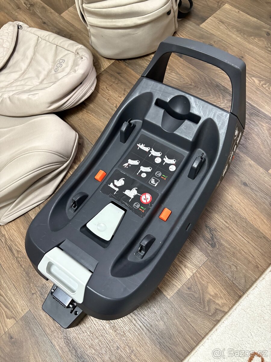 Kočárek egg 2, 9v1 - 12