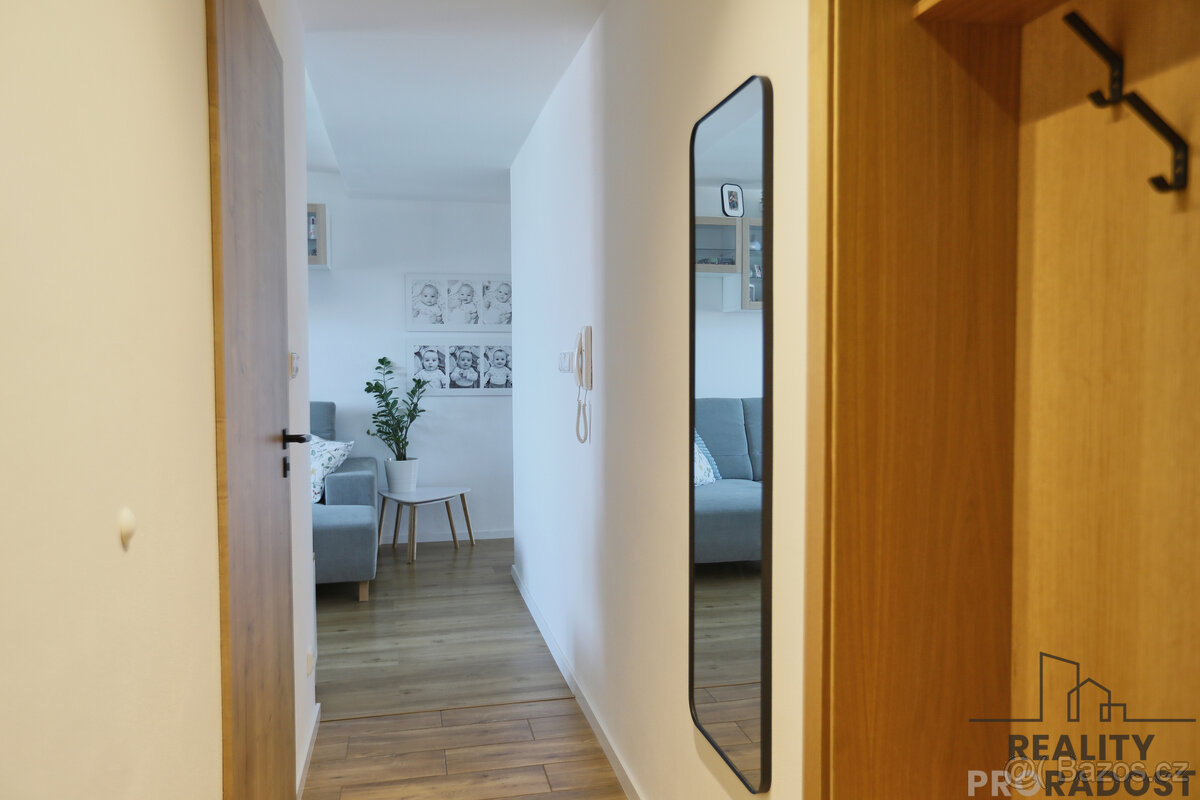 REZERVACE: Na prodej byt 3+kk s lodžií v Holešově, možnost g - 12