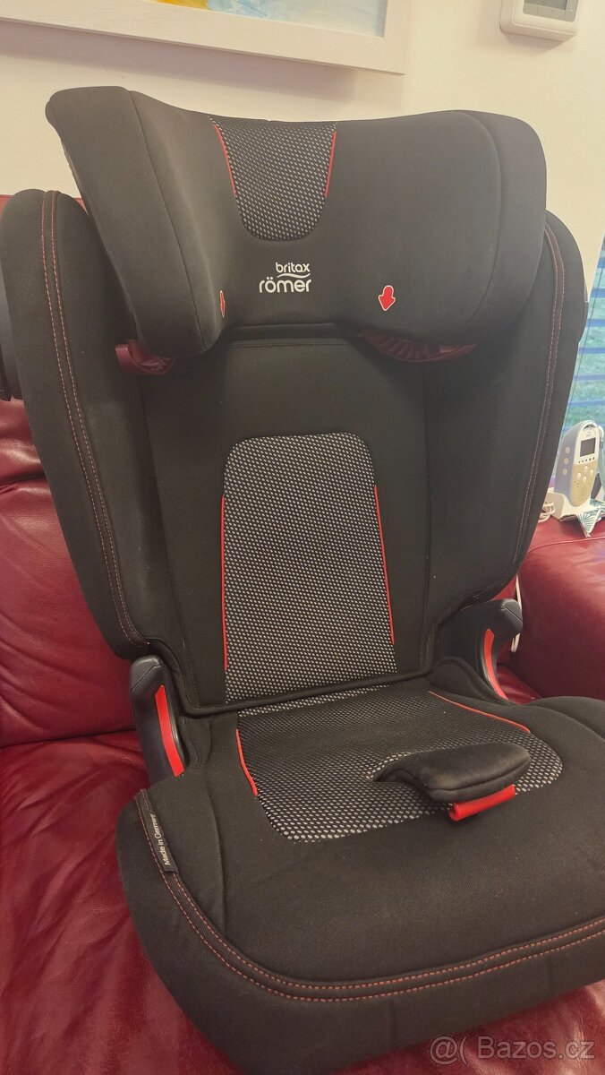 Britax Römer Autosedačka Kidfix III M - 12