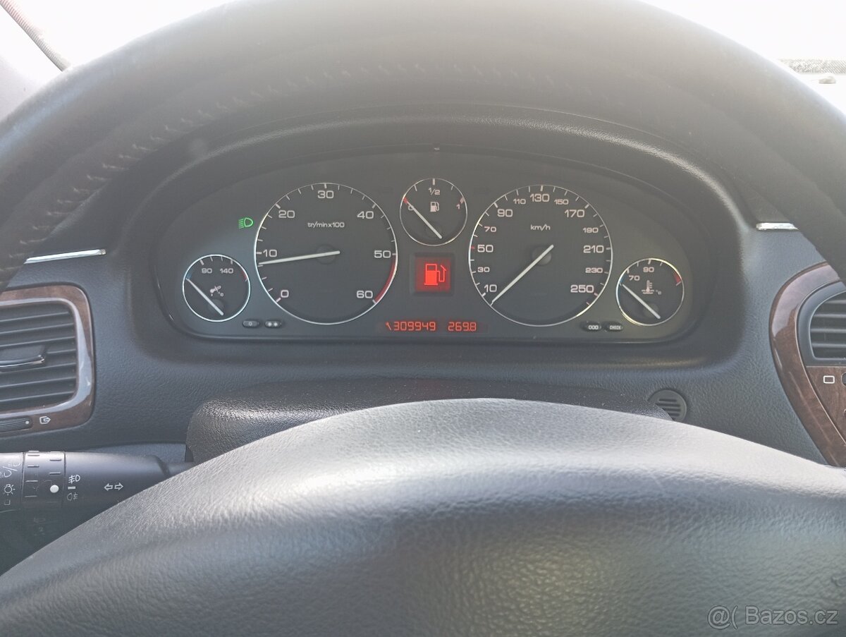 Peugeot 607 2,2 Hdi nová TK, velký servis.. - 12