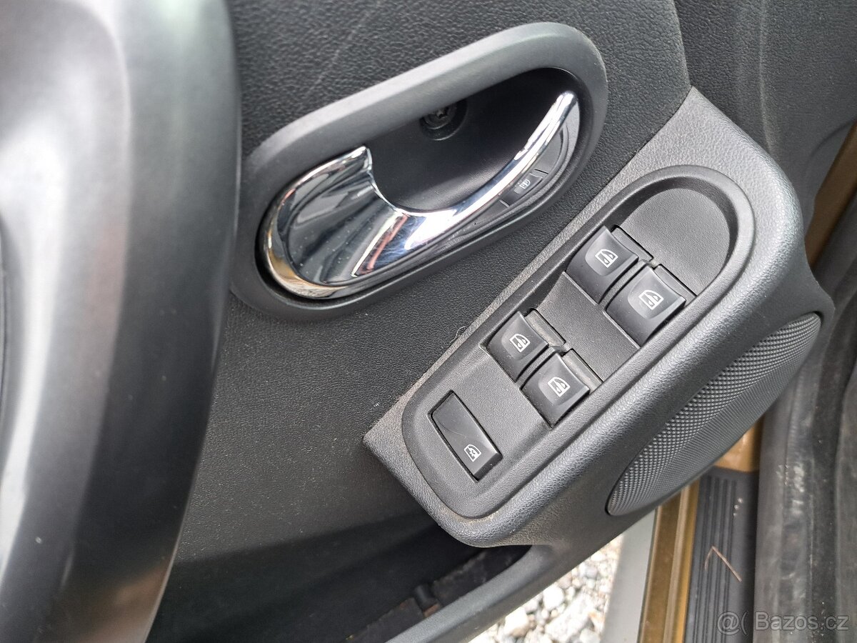 Dacia Duster 1.2 I, 92KW, 4x4, R. 2017 model. - 12