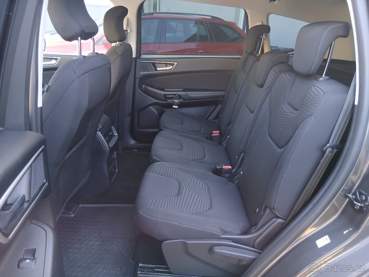 Ford S-Max 2.0 TDCi 110 KM Tažné, 5 Míst - 12