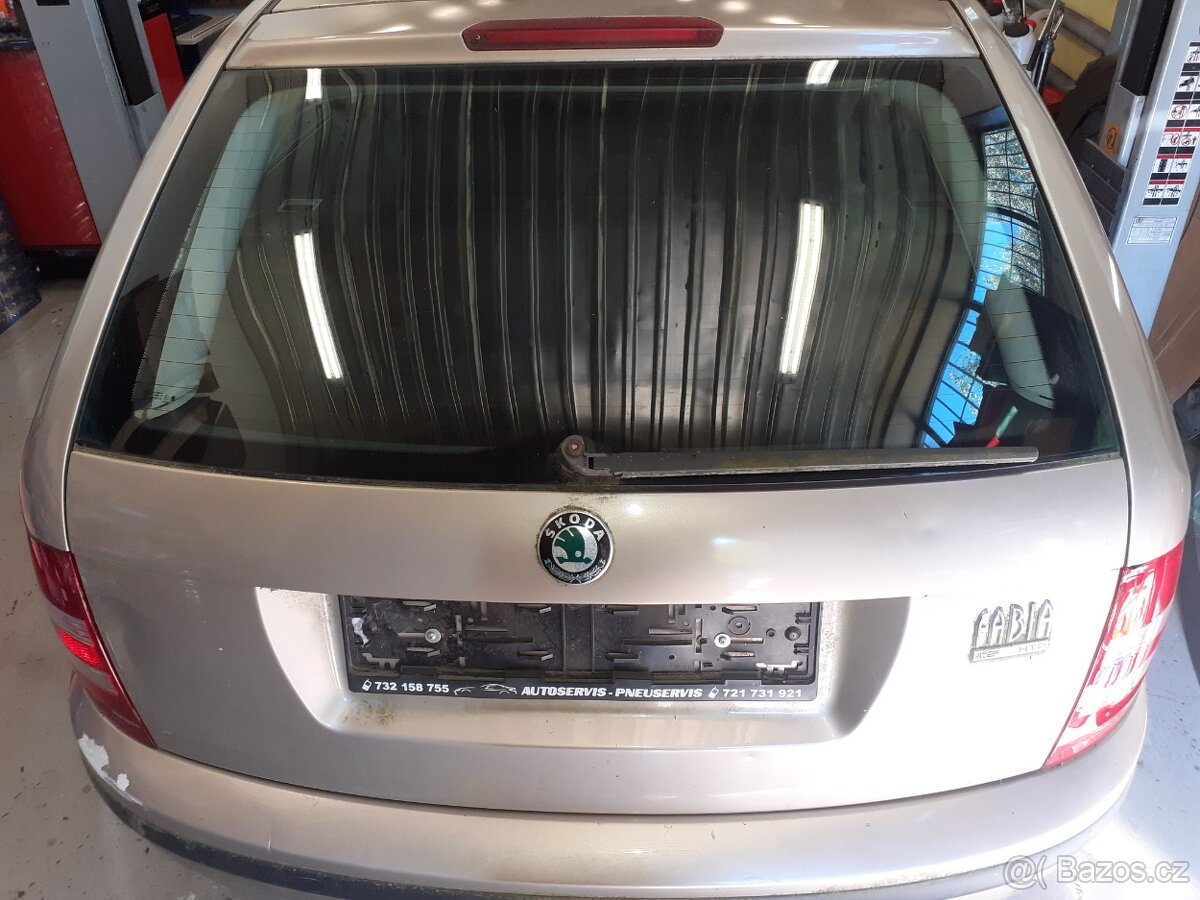 Prodám Škoda Fabia I combi r.v. 2005 1,2 HTP 47kw (BME), mot - 12