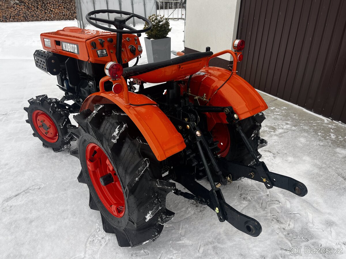 malotraktor Kubota B5000 REPAS - 12