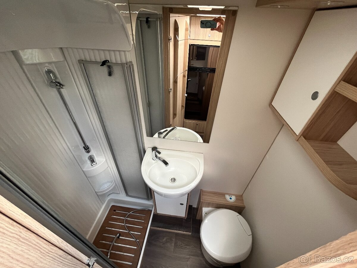 Sunlight A70 - alkovna pro 6osob - odpočet DPH - 12