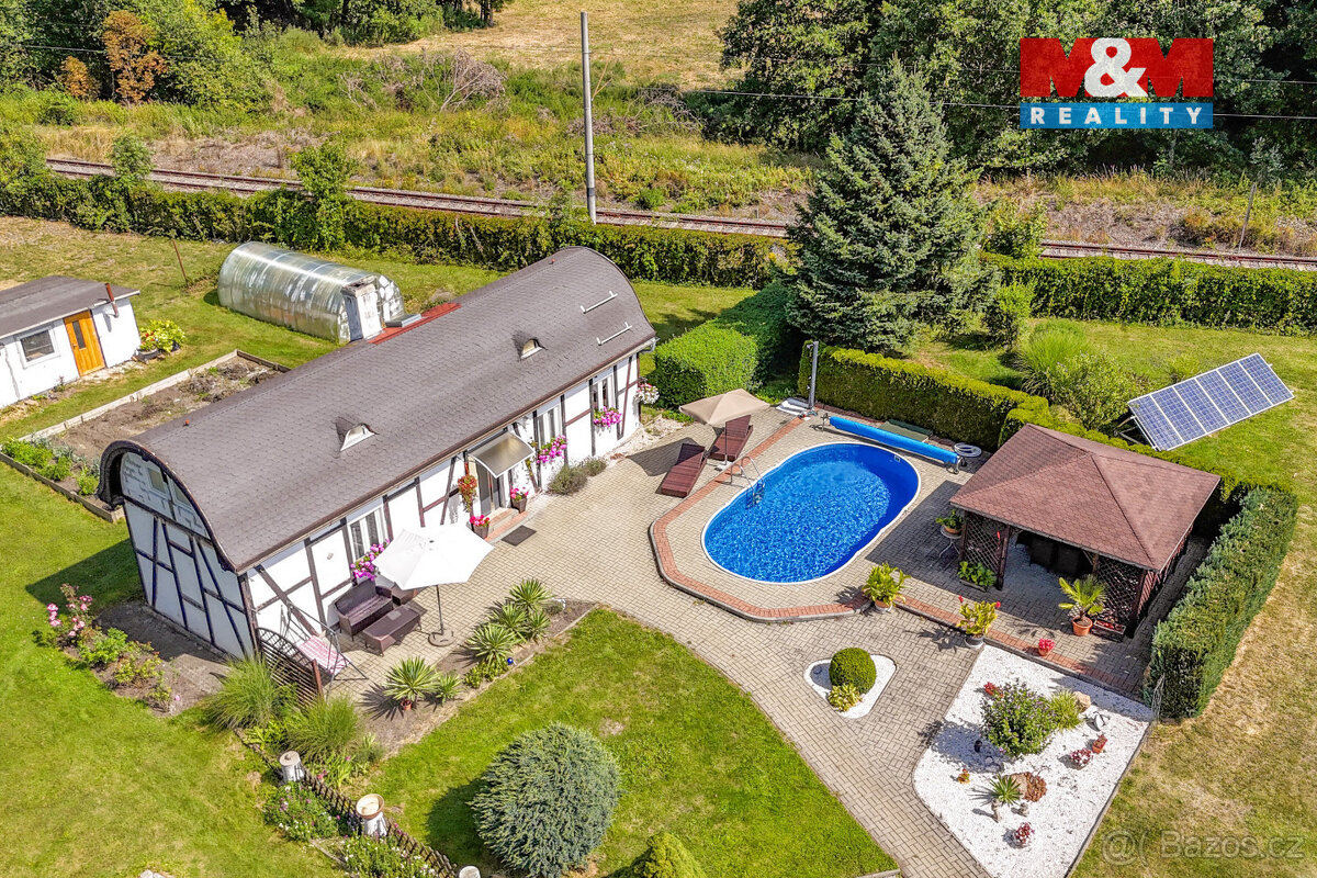 Prodej domu + pozemku 4009 m², F. Lázně, ul. Ruská - 12