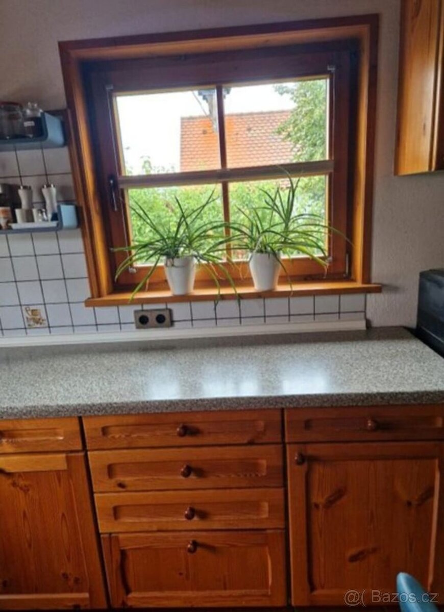 Velká kuchyně z masivu se spotřebiči, 5399 - 12