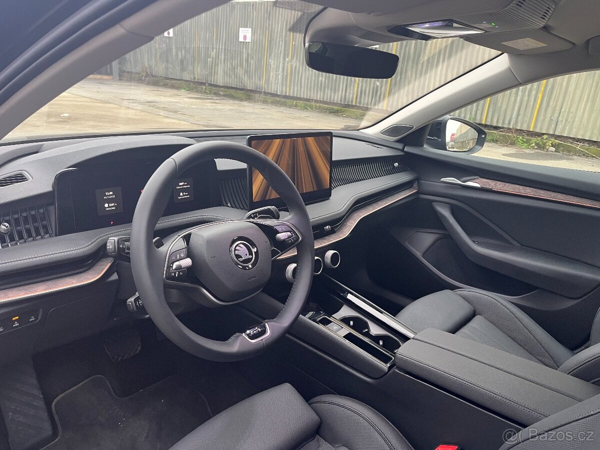 ŠKODA SUPERB 4 - ODPOČET DPH - 2.0 TSI 195 KW 4X4 - 12