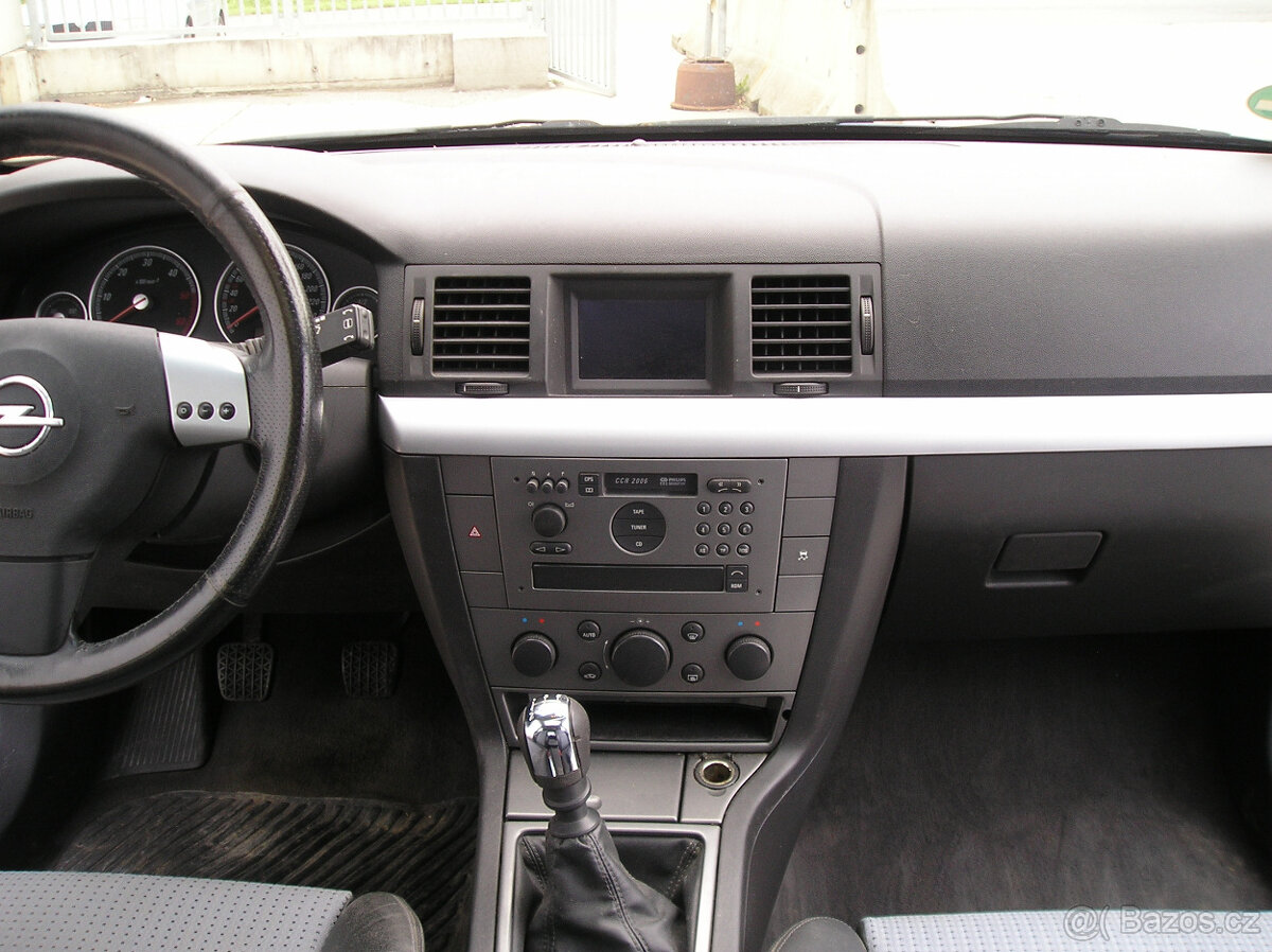 OPEL VECTRA 2.2 DTI-16V-GTS-92KW RV-2003 - 12