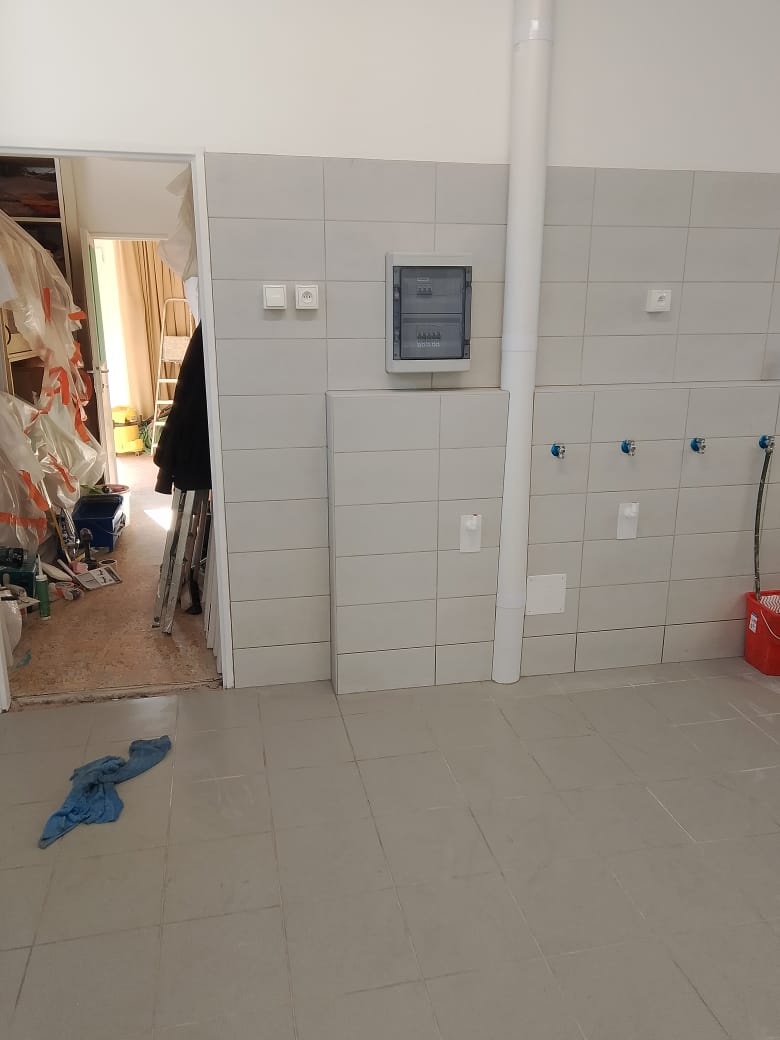 Zednik/Obkládač - 12