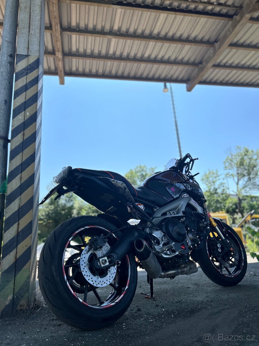 Yamaha MT 09 - 12