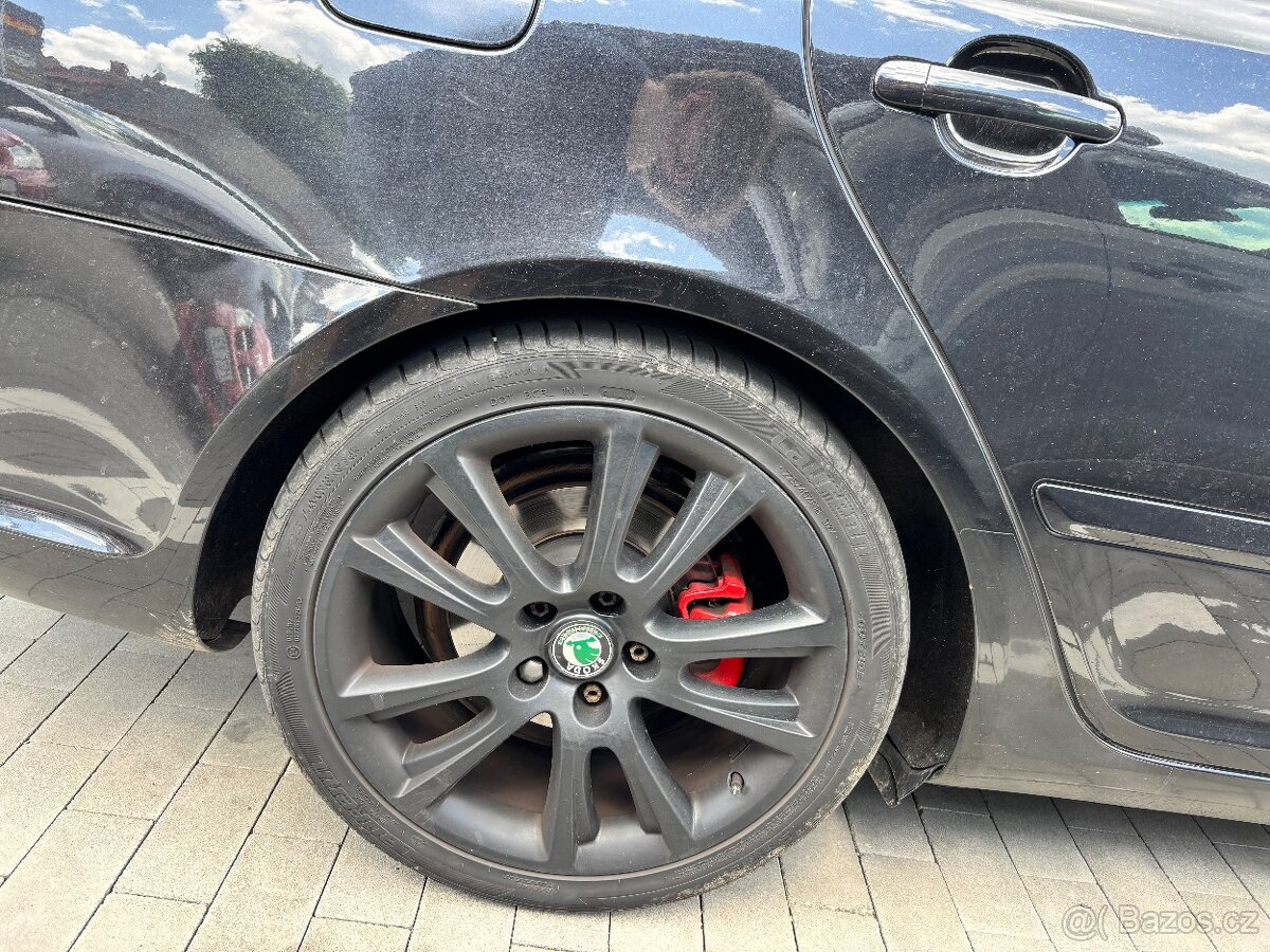 Škoda Octavia 2 RS 2.0TDI - 12