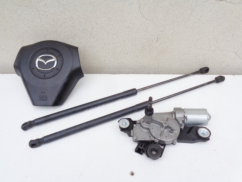 Mazda 3 rok výroby 2003 - 2009 náhradní díly - 12