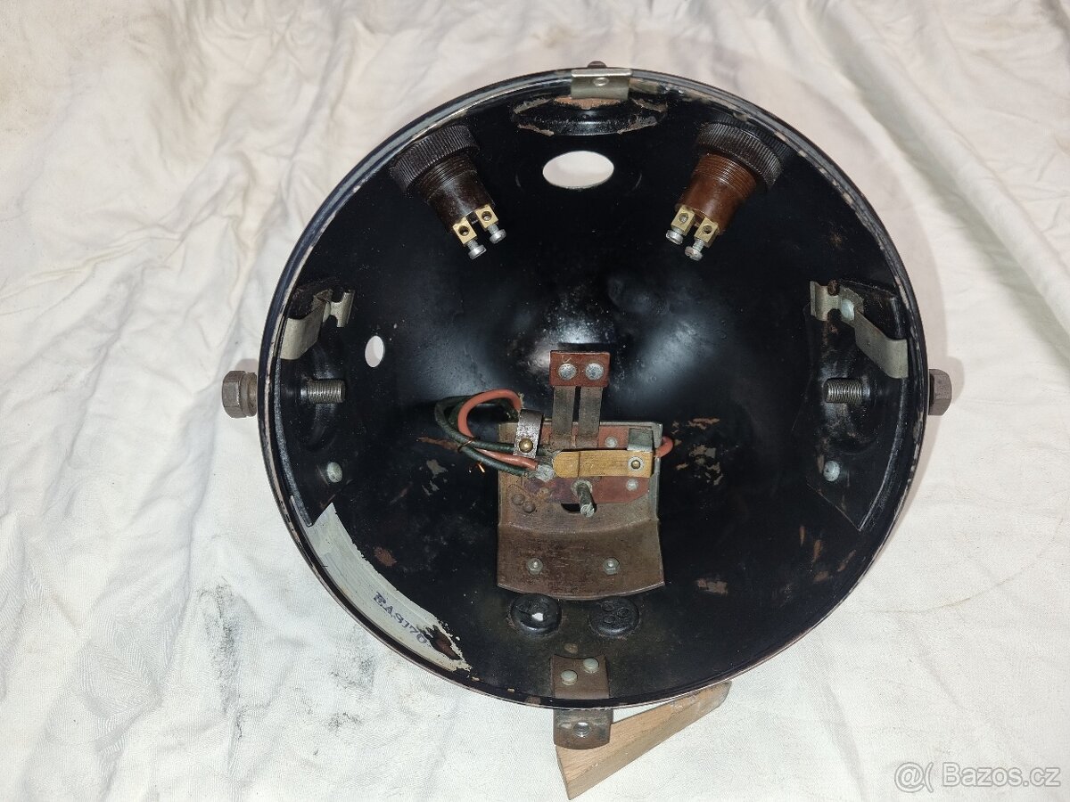 Světlo Bosch EAS 170 s přepínačem - 12