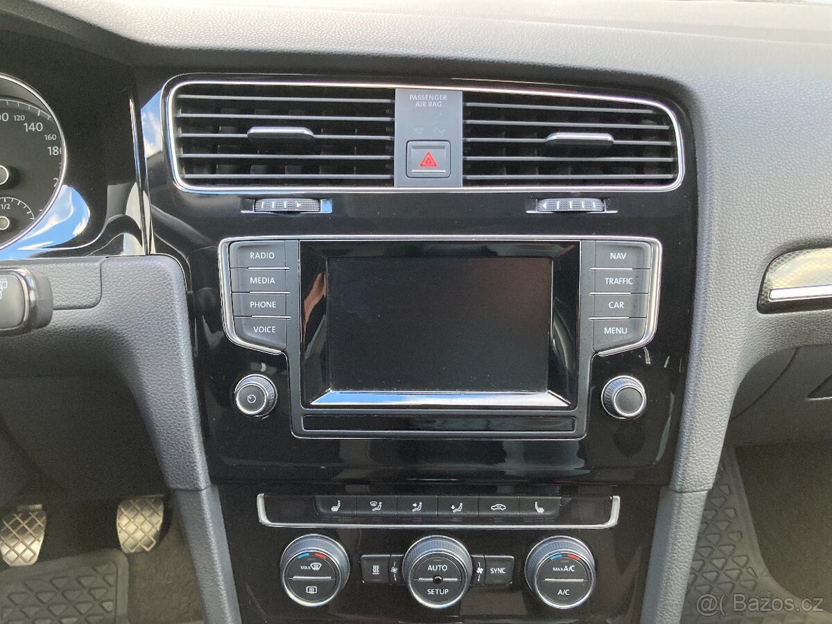 VW Golf 7 Variant 1.4TSI 90kW Highline WEBASTO - 12