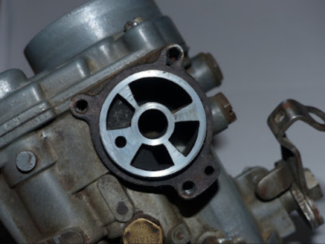 Náhradní díly - 12