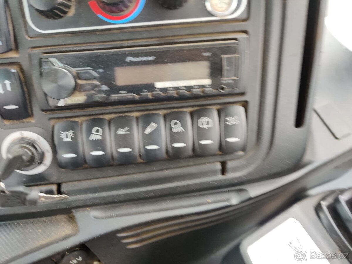 Traktorbagr JCB 4CX ECO - 12