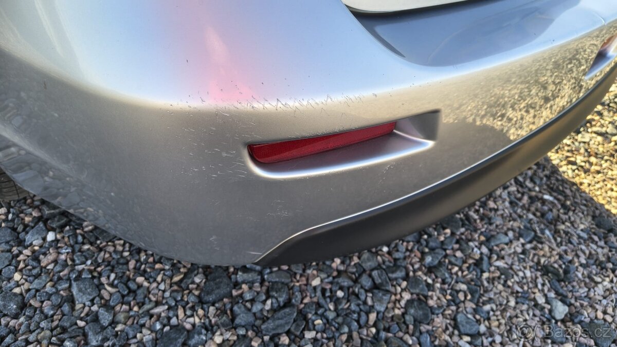 Mitsubishi Lancer 1.5 i ls - 12