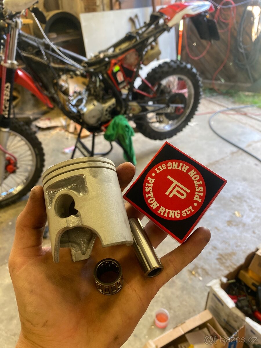 Yamaha dt 125 - 12